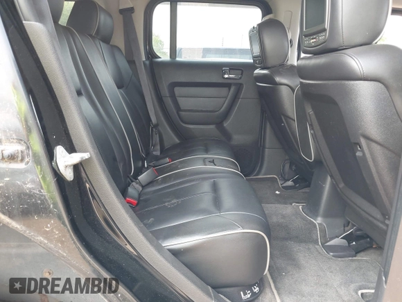 2006 Hummer H3 z VIN 5GTDN136X68192605, wystawiony jako IAAI lot #42409378 z przebiegiem 173 210 mil mil oraz . Historia ofert i sprzedaży dostępna na DreamBid. Obrazek 8.
