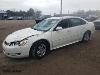 2009 Chevrolet Impala LS with VIN 2G1WB57K491114943, listed as a Copart auction lot 43467065 with 108,932 mi miles and Salvage Title. Bid and sale history available at carsss.com. Image 1.