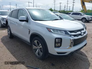 2024 Mitsubishi Outlander S z VIN JA4ARUAU9RU016345, wystawiony jako IAAI lot #42396119 z przebiegiem 15 488 mil mil oraz . Historia ofert i sprzedaży dostępna na DreamBid. Obrazek 1.