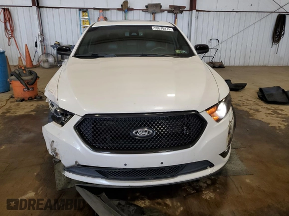 2017 Ford Taurus SHO z VIN 1FAHP2KT3HG142823, wystawiony jako Copart lot #59670475 z przebiegiem 100 119 mil mil oraz Szkoda całkowita • Salvage title. Historia ofert i sprzedaży dostępna na DreamBid. Obrazek 5.