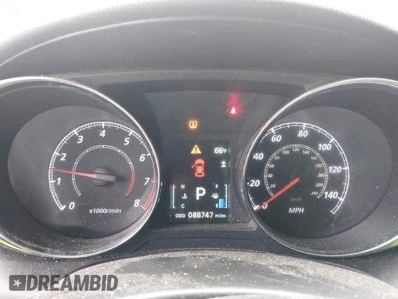 2018 Mitsubishi Outlander ES z VIN JA4AP3AU6JU011611, wystawiony jako IAAI lot #42191132 z przebiegiem 88 747 mil mil oraz . Historia ofert i sprzedaży dostępna na DreamBid. Obrazek 7.