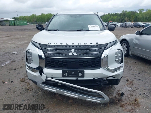 2022 Mitsubishi Outlander SE z VIN JA4J3UA86NZ013601, wystawiony jako IAAI lot #42009537 z przebiegiem 56 293 mil mil oraz . Historia ofert i sprzedaży dostępna na DreamBid. Obrazek 12.
