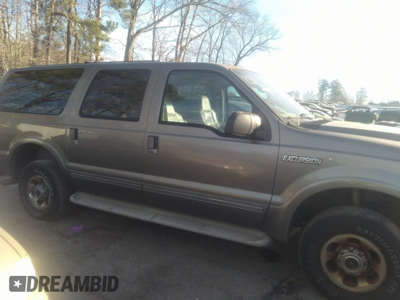 2005 Ford Excursion Limited with VIN 1FMNU43S95EB14129, listed as a IAAI auction lot 41348973 with Not provided miles and . Bid and sale history available at DreamBid. Image 5.