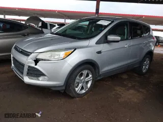 2013 Ford Escape SE with VIN 1FMCU9G96DUC86666, listed as a IAAI auction lot 41748939 with 147,452 mi miles. Bid and sale history available at carsss.com. Image 2.