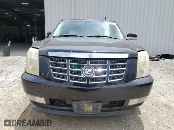 2008 Cadillac Escalade ESV with VIN 1GYFK66888R172346, listed as a Copart auction lot 61013275 with 200,453 mi miles and Clean title. Bid and sale history available at DreamBid. Image 5.