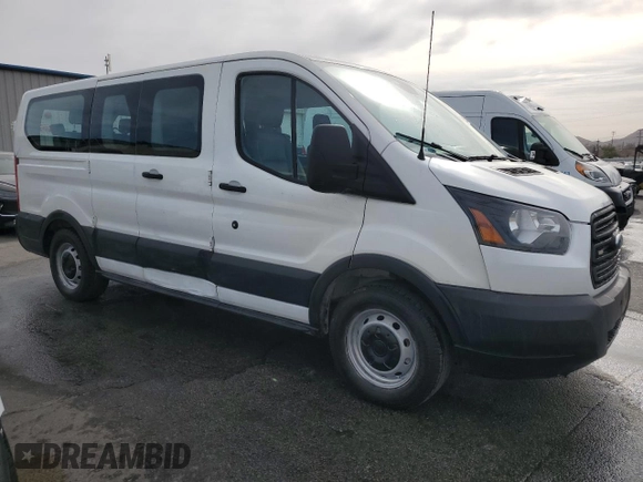 2016 Ford Transit XL z VIN 1FMZK1ZM7GKA95471, wystawiony jako Copart lot #88551875 z przebiegiem 46 897 mil mil oraz Czysty tytuł • Clean title. Historia ofert i sprzedaży dostępna na DreamBid. Obrazek 4.