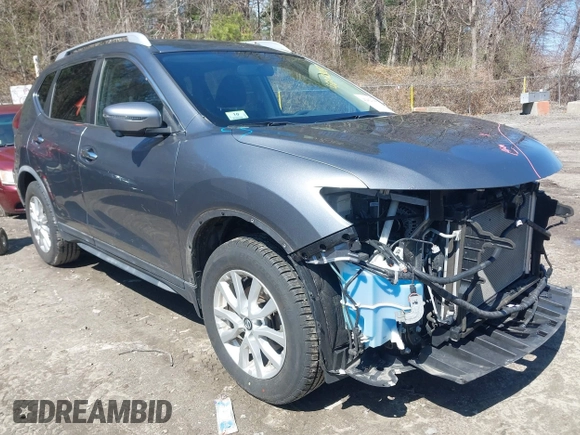 2018 Nissan Rogue SV with VIN KNMAT2MV3JP601389, listed as a IAAI auction lot 42023047 with 57,107 mi miles. Bid and sale history available at carsss.com. Image 1.