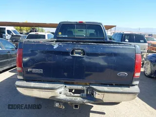 2003 Ford F-350 XL with VIN 1FTSW31P53ED22922, listed as a IAAI auction lot 42086364 with 310,073 mi miles and . Bid and sale history available at DreamBid. Image 16.
