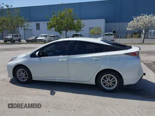 2017 Toyota Prius Two with VIN JTDKBRFU5H3054342, listed as a IAAI auction lot 41938108 with 193,965 mi miles and . Bid and sale history available at carsss.com. Image 14.