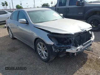 2013 Hyundai Genesis 3.8L z VIN KMHGC4DD8DU237064, wystawiony jako IAAI lot #42182046 z przebiegiem 159 840 mil mil oraz . Historia ofert i sprzedaży dostępna na DreamBid. Obrazek 1.