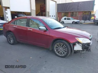 2012 Chrysler 200 Limited with VIN 1C3CCBCBXCN109039, listed as a IAAI auction lot 41548720 with 129,124 mi miles. Bid and sale history available at carsss.com. Image 1.