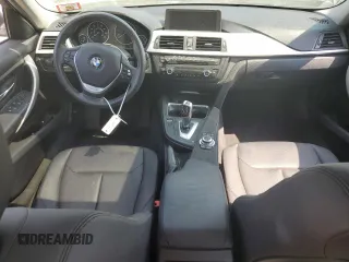 2013 BMW 3 Series 328i xDrive with VIN WBA3B5G56DNS00182, listed as a Copart auction lot 61920285 with Not provided miles and Salvage title. Bid and sale history available at DreamBid. Image 8.