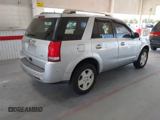 2007 Saturn VUE V6 with VIN 5GZCZ53467S862604, listed as a IAAI auction lot 42131370 with 172,288 mi miles. Bid and sale history available at carsss.com. Image 4.