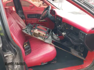 1994 Chevrolet Caprice LS z VIN 1G1BN52PXRR153486, wystawiony jako IAAI lot #42385035 z przebiegiem Nie podano mil oraz . Historia ofert i sprzedaży dostępna na DreamBid. Obrazek 5.