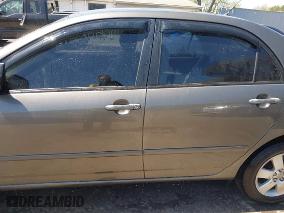 2007 Toyota Corolla CE with VIN 2T1BR32E27C776476, listed as a IAAI auction lot 42050288 with 185,076 mi miles and . Bid and sale history available at DreamBid. Image 14.