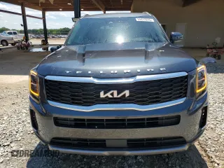 2022 Kia Telluride EX with VIN 5XYP34HC5NG299630, listed as a Copart auction lot 55472225 with 33,322 mi miles and Salvage title. Bid and sale history available at DreamBid. Image 5.