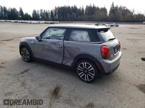 2021 MINI Hardtop Cooper SE with VIN WMWXP3C01M2N89221, listed as a Copart auction lot 79706014 with Not Provided miles and Salvage Title. Bid and sale history available at DreamBid. Image 2.