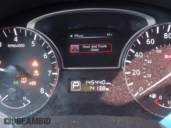 2014 Nissan Altima S with VIN 1N4AL3AP5EC421202, listed as a IAAI auction lot 40882758 with 145,440 mi miles and . Bid and sale history available at carsss.com. Image 7.