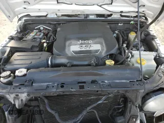 2013 Jeep Wrangler Unlimited Sport with VIN 1C4BJWDG6DL582321, listed as a Copart auction lot 85899314 with 182,953 mi miles and Clean title. Bid and sale history available at DreamBid. Image 14.