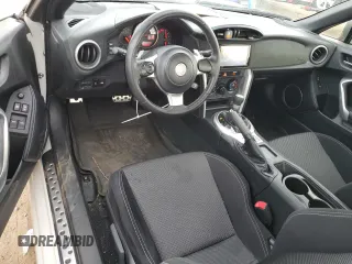 2020 Toyota 86 with VIN JF1ZNAA13L8752809, listed as a Copart auction lot 60255914 with 28,568 mi miles and Salvage Title. Bid and sale history available at carsss.com. Image 8.