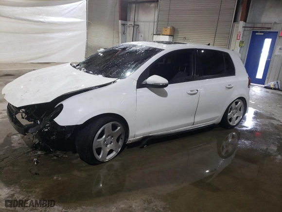 2013 Volkswagen GTI with VIN WVWGD7AJ1DW124574, listed as a Copart auction lot 44914075 with 0 mi miles and Salvage Title. Bid and sale history available at carsss.com. Image 1.