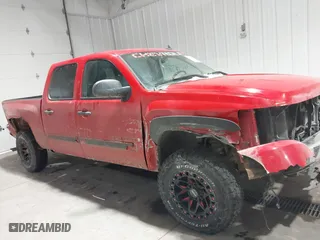 2007 Chevrolet Silverado 1500 LT w/1LT with VIN 3GCEK13M77G504944, listed as a IAAI auction lot 41593778 with 173,788 mi miles. Bid and sale history available at carsss.com. Image 13.