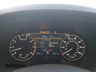 2025 Nissan Altima SV z VIN 1N4BL4DV7SN369382, wystawiony jako Copart lot #52144025 z przebiegiem 1 789 mil mil oraz Szkoda całkowita • Salvage title. Historia ofert i sprzedaży dostępna na DreamBid. Obrazek 9.