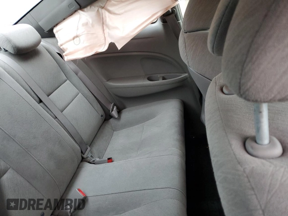 2006 Honda Civic Cpe LX with VIN 2HGFG11666H573117, listed as a Copart auction lot 86996744 with 195,733 mi miles and Salvage Title. Bid and sale history available at carsss.com. Image 10.