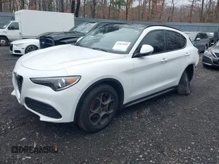 2018 Alfa Romeo Stelvio Sport z VIN ZASFAKPN8J7B82406, wystawiony jako IAAI lot #41822000 z przebiegiem 71 838 mil mil oraz . Historia ofert i sprzedaży dostępna na DreamBid. Obrazek 17.