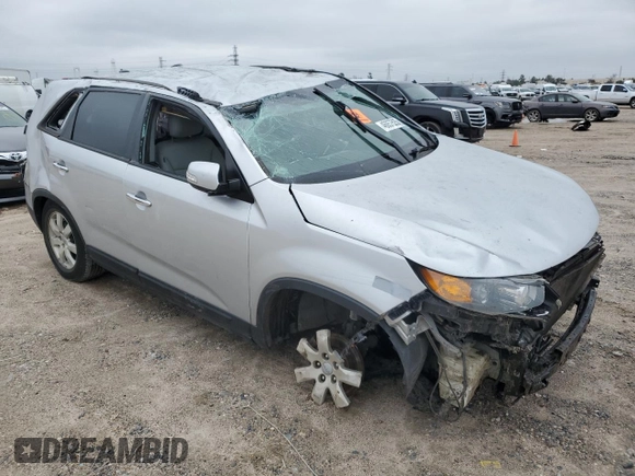 2013 Kia Sorento LX with VIN 5XYKT4A27DG422676, listed as a Copart auction lot 46057525 with 93,486 mi miles and Non Repairable. Bid and sale history available at carsss.com. Image 4.