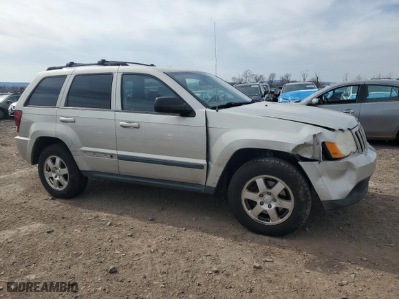 2009 Jeep Grand Cherokee Laredo with VIN 1J8GR48K89C551203, listed as a Copart auction lot 49252125 with 122,071 mi miles and Salvage Title. Bid and sale history available at carsss.com. Image 4.