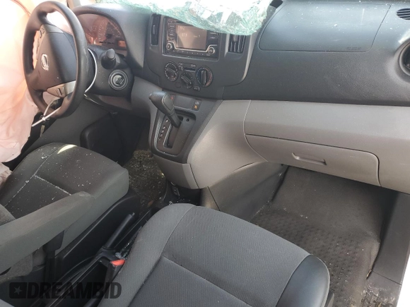 2018 Nissan NV200 S z VIN 3N6CM0KN9JK690414, wystawiony jako Copart lot #48488245 z przebiegiem 180 402 mil mil oraz Szkoda całkowita • Salvage title. Historia ofert i sprzedaży dostępna na DreamBid. Obrazek 8.
