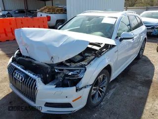 2018 Audi A4 allroad Premium Plus with VIN WA18NAF41JA024706, listed as a IAAI auction lot 41921127 with 76,719 mi miles. Bid and sale history available at carsss.com. Image 6.