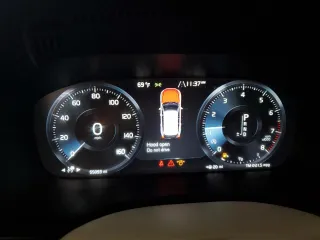2018 Volvo XC60 Momentum с VIN LYVA22RK4JB078297, выставлен на аукционе Copart как лот 53811245 с пробегом 55 093 миль миль и Списание • Salvage title. История ставок и продаж доступна на DreamBid. Изображение 9.