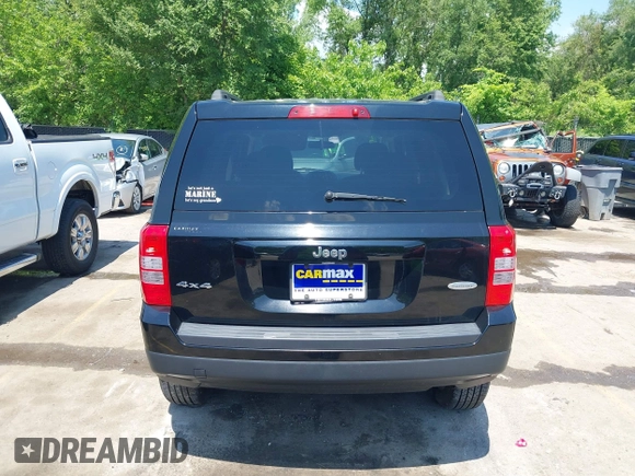 2015 Jeep Patriot High Altitude with VIN 1C4NJRFB1FD207191, listed as a IAAI auction lot 42199387 with 134,354 mi miles and . Bid and sale history available at DreamBid. Image 16.