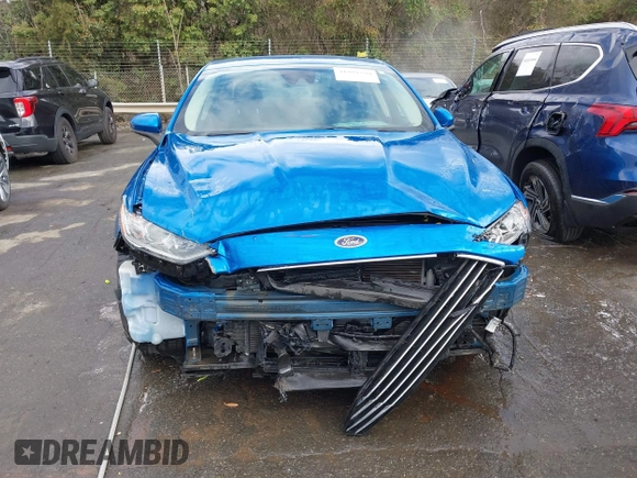 2020 Ford Fusion SE with VIN 3FA6P0HD2LR134659, listed as a IAAI auction lot 41801760 with 74,058 mi miles. Bid and sale history available at carsss.com. Image 12.