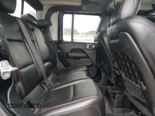 2020 Jeep Gladiator Rubicon with VIN 1C6JJTBG1LL147385, listed as a Copart auction lot 46136215 with 33,814 mi miles and Clean Title. Bid and sale history available at DreamBid. Image 11.