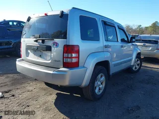2010 Jeep Liberty Sport with VIN 1J4PN2GK5AW131498, listed as a IAAI auction lot 41099298 with 142,735 mi miles. Bid and sale history available at carsss.com. Image 4.