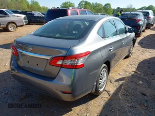 2015 Nissan Sentra SV z VIN 3N1AB7AP1FY382592, wystawiony jako IAAI lot #41983571 z przebiegiem 86 646 mil mil oraz . Historia ofert i sprzedaży dostępna na DreamBid. Obrazek 4.