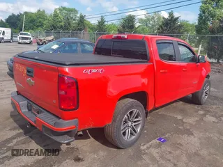 2019 Chevrolet Colorado 4WD LT with VIN 1GCGTCEN3K1147325, listed as a IAAI auction lot 42267305 with 83,950 mi miles and . Bid and sale history available at DreamBid. Image 4.