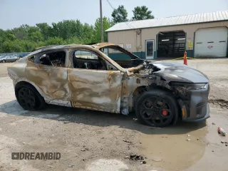 2023 Ford Mustang Mach-E GT с VIN 3FMTK4SE8PMA92677, выставлен на аукционе Copart как лот 59948265 с пробегом Не указан миль и Списание • Salvage title. История ставок и продаж доступна на DreamBid. Изображение 4.