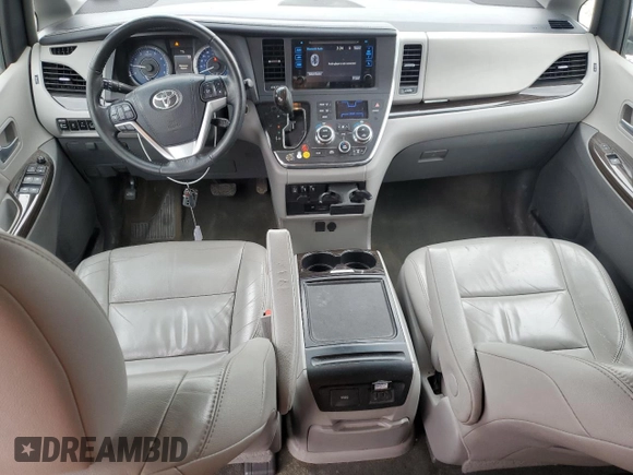 2015 Toyota Sienna Ltd with VIN 5TDDK3DC0FS110909, listed as a Copart auction lot 49614335 with 204,633 mi miles and Clean Title. Bid and sale history available at carsss.com. Image 8.