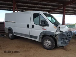 2017 Ram ProMaster Cargo z VIN 3C6TRVAGXHE532152, wystawiony jako IAAI lot #41968904 z przebiegiem 96 896 mil mil oraz . Historia ofert i sprzedaży dostępna na DreamBid. Obrazek 1.
