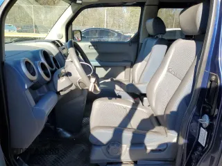 2003 Honda Element EX with VIN 5J6YH28503L017370, listed as a Copart auction lot 80357864 with 239,937 mi miles and Clean title. Bid and sale history available at DreamBid. Image 7.