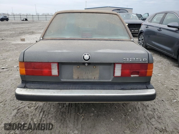 1986 BMW 3 Series 325e z VIN WBAAE6409G1703228, wystawiony jako Copart lot #50433925 z przebiegiem 200 502 mil mil oraz Czysty tytuł • Clean title. Historia ofert i sprzedaży dostępna na DreamBid. Obrazek 6.