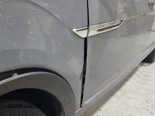 2021 Volkswagen Atlas SE with VIN 1V2PE2CA4MC237027, listed as a IAAI auction lot 41715979 with 38,306 mi miles and . Bid and sale history available at DreamBid. Image 20.