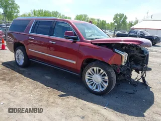 2018 Cadillac Escalade ESV Platinum z VIN 1GYS4KKJXJR270598, wystawiony jako IAAI lot #42238452 z przebiegiem 60 194 mil mil oraz . Historia ofert i sprzedaży dostępna na DreamBid. Obrazek 1.