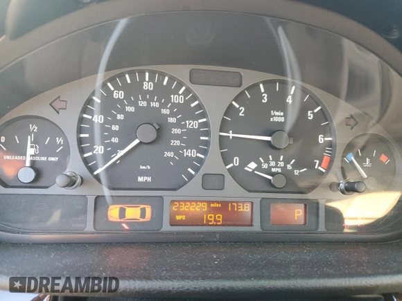 2005 BMW 3 Series 325xi with VIN WBAEU33425PR20542, listed as a Copart auction lot 75524144 with 232,229 mi miles and Clean Title. Bid and sale history available at carsss.com. Image 9.