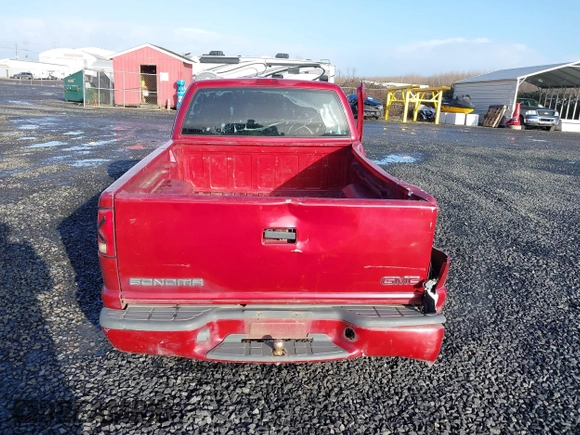 1999 GMC Sonoma with VIN 1GTCS1441XK501097, listed as a IAAI auction lot 41656623 with 162,160 mi miles. Bid and sale history available at carsss.com. Image 17.