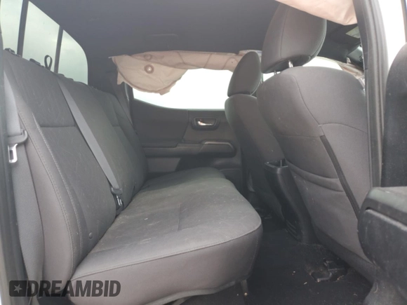 2017 Toyota Tacoma SR5 z VIN 3TMAZ5CN1HM047528, wystawiony jako Copart lot #49260315 z przebiegiem 78 361 mil mil oraz Szkody całkowita. Historia ofert i sprzedaży dostępna na DreamBid. Obrazek 10.